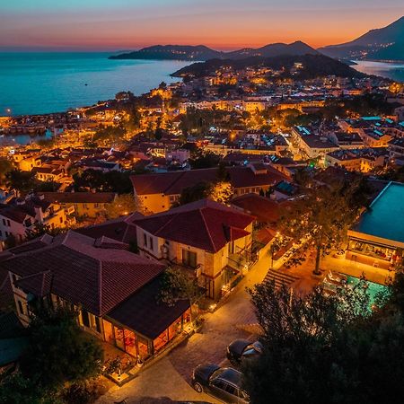 Luna Kaş Luaran gambar